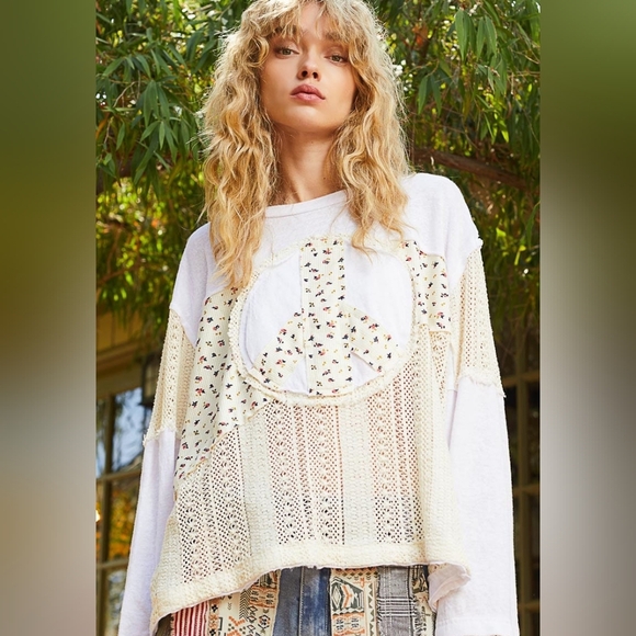POL Floral White and Cream Crochet Top, Peace Sign, Sz SM, Oversized, NWT - Picture 1 of 6